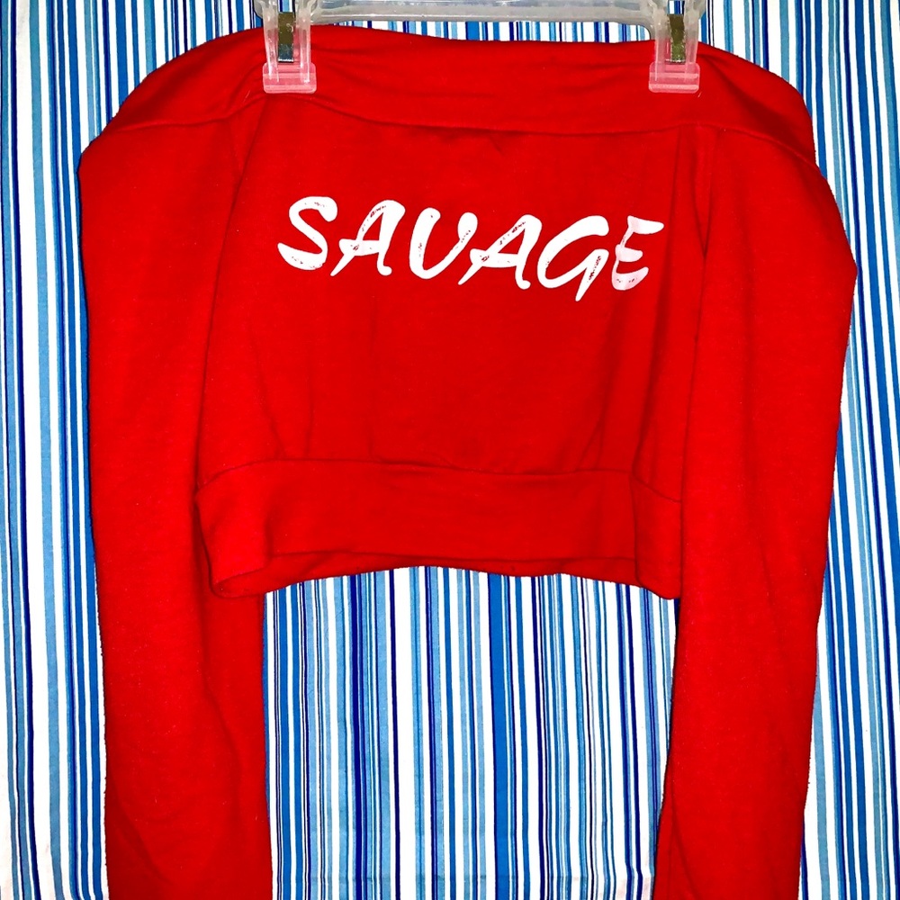 Off the shoulder Fashion Nova crop top ✨